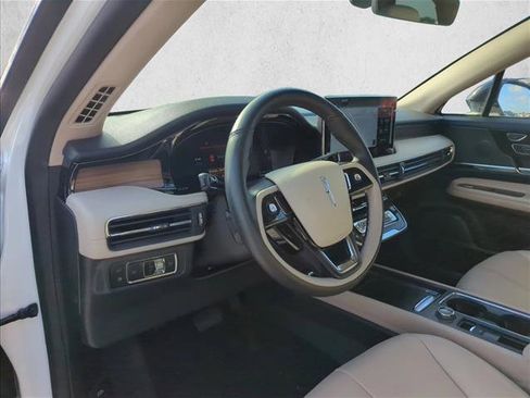 Used 2025 Lincoln Corsair Grand Touring w/ Equipment Group 301A image 14