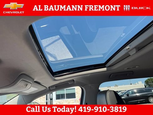 Used 2021 Buick Enclave Avenir w/ Avenir Technology Package FWD image 21