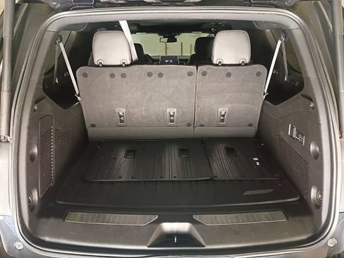 Used 2023 GMC Yukon XL AT4 AWD/4WD image 15