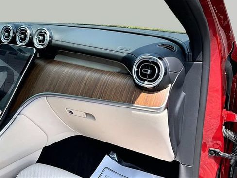 Certified 2023 Mercedes-Benz GLC 300 4MATIC image 30