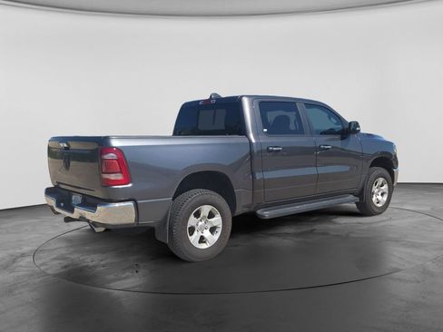 Used 2019 RAM 1500 Big Horn AWD/4WD image 10