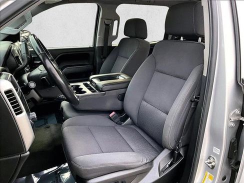 Used 2018 Chevrolet Silverado 1500 LT w/ All Star Edition image 26