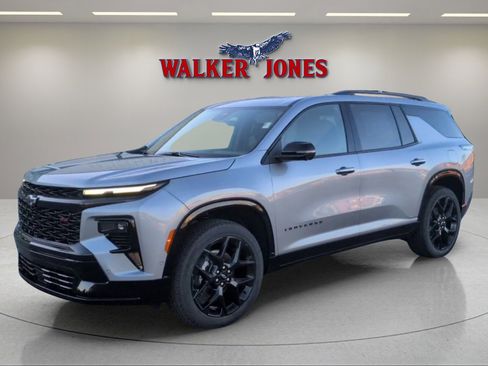 Used 2026 Chevrolet Traverse RS FWD image 7