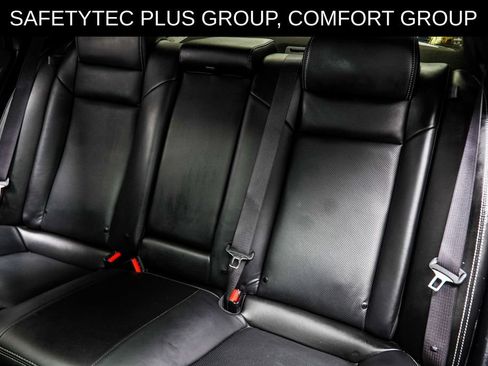 Used 2023 Chrysler 300 S w/ Comfort Group RWD image 41