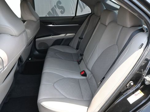 Used 2018 Toyota Camry XSE w/ Audio Package FWD image 14