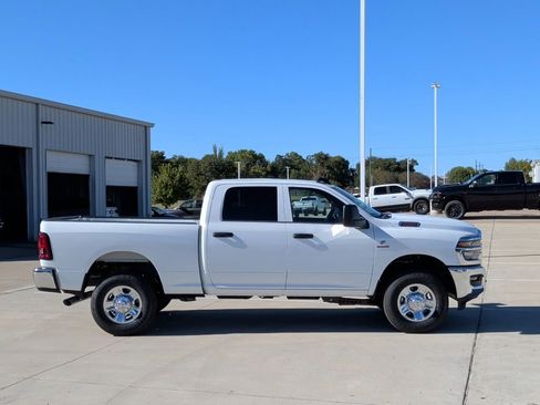 New 2026 RAM 2500 Tradesman w/ Chrome Appearance Group image 9