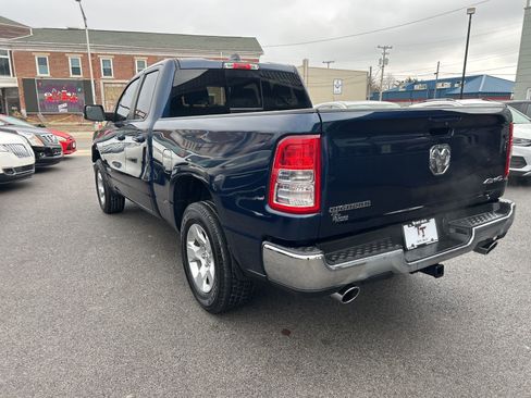 Used 2021 RAM 1500 Big Horn image 3
