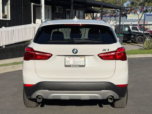 Used 2018 BMW X1 sDrive28i image 6