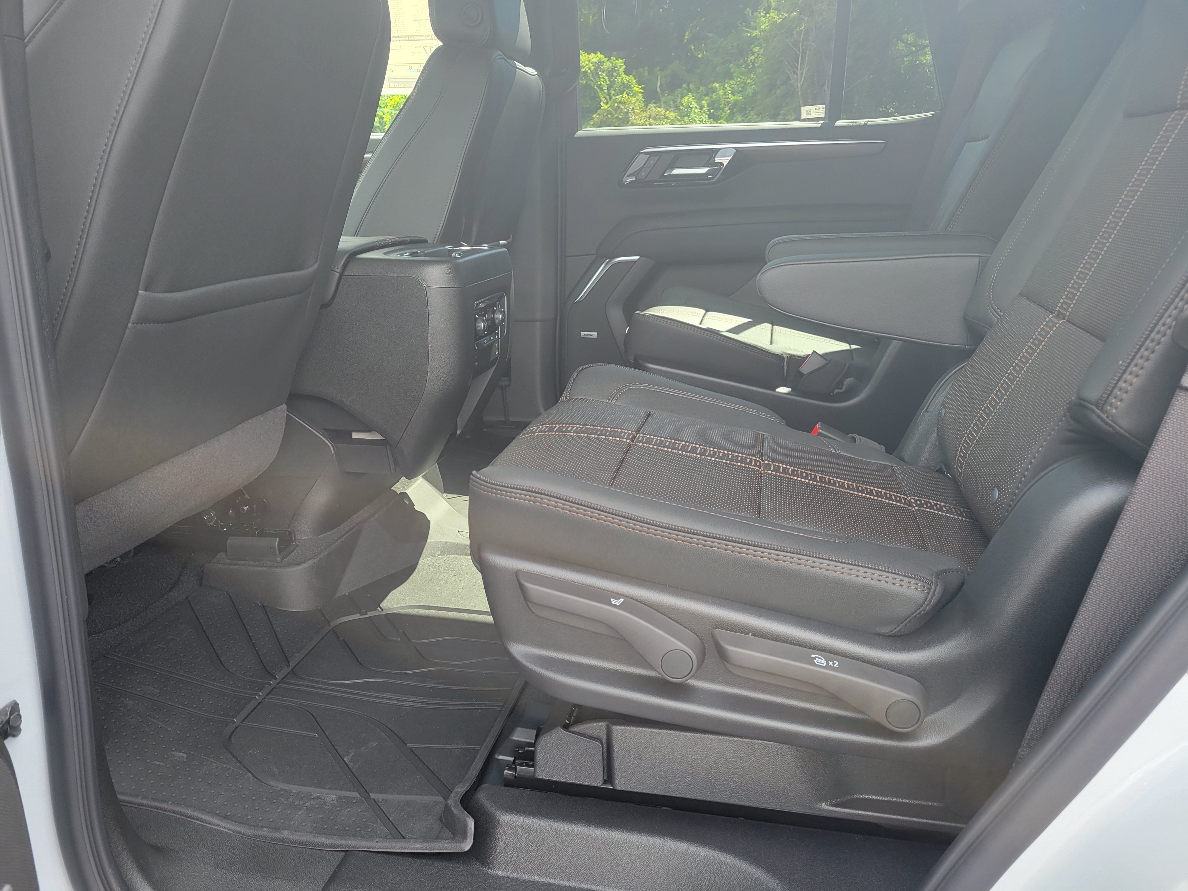 New 2026 Chevrolet Tahoe High Country RWD image 40