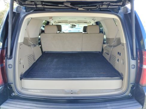 Used 2016 Chevrolet Tahoe LT w/ Luxury Package image 12