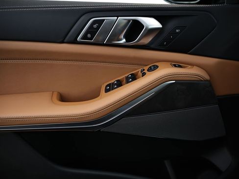 New 2026 BMW X5 xDrive40i w/ M Sport Package image 14