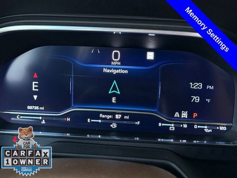 Used 2022 Chevrolet Tahoe Z71 w/ Luxury Package AWD/4WD image 14