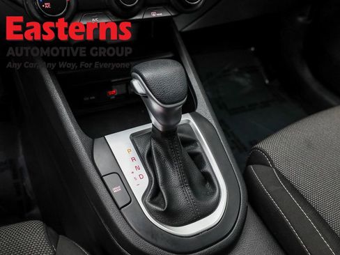 Used 2023 Kia Forte LXS image 13