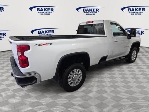 New 2026 Chevrolet Silverado 3500 LT image 4