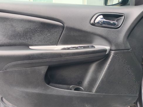 Used 2017 Dodge Journey Crossroad image 23