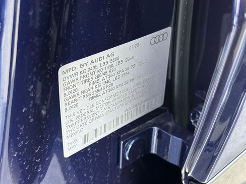 New 2025 Audi Q5 Premium Plus image 19