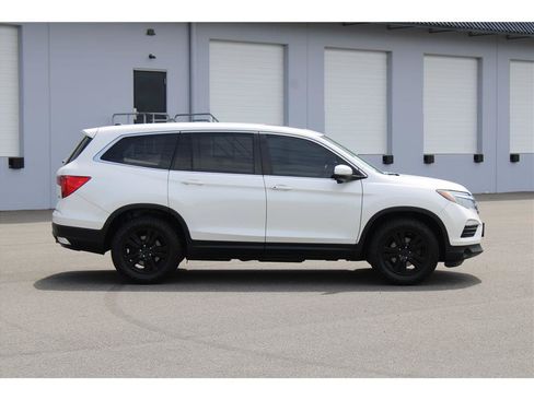 Used 2017 Honda Pilot EX-L image 4