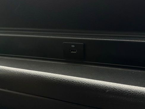 Used 2024 Ford Expedition Max Limited image 25