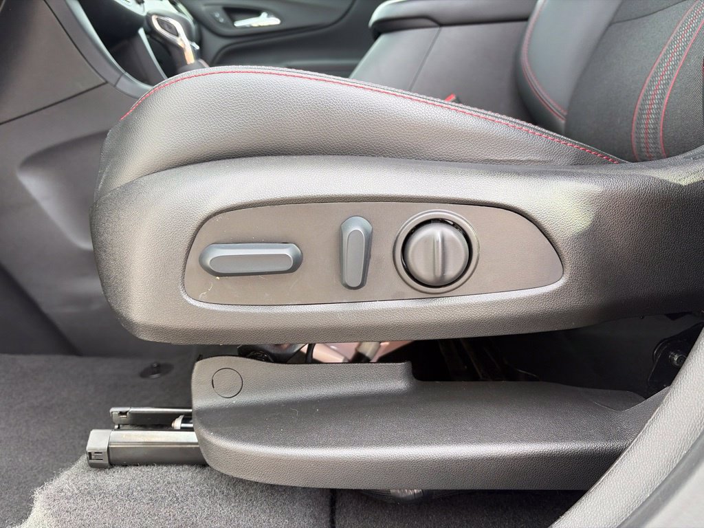 Used 2022 Chevrolet Equinox RS AWD/4WD image 25