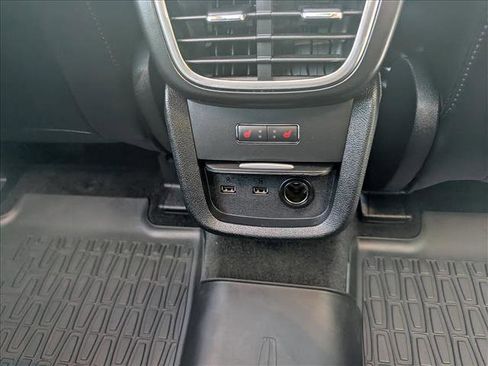 Used 2020 Lincoln Nautilus Reserve FWD image 19