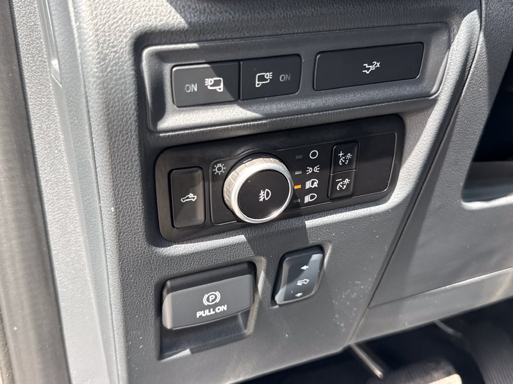Certified 2023 Ford F150 Lariat RWD image 15