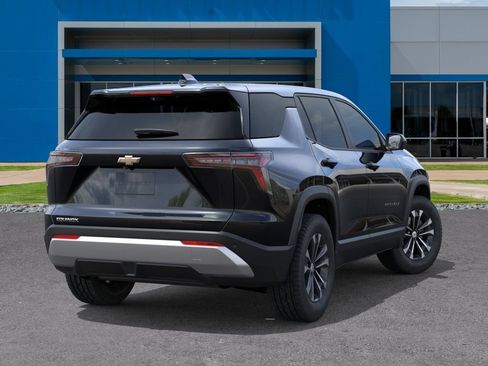New 2027 Chevrolet Equinox LT w/ Convenience Package II FWD image 4