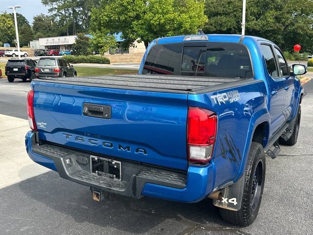 Used 2017 Toyota Tacoma TRD Sport w/ Tow Package (A/T) AWD/4WD image 3