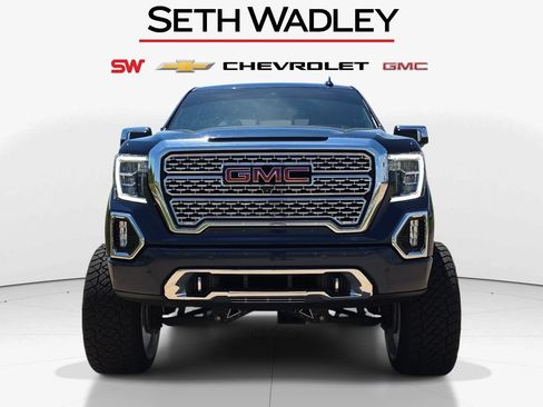 Used 2021 GMC Sierra 1500 Denali w/ Denali Ultimate Package AWD/4WD image 2