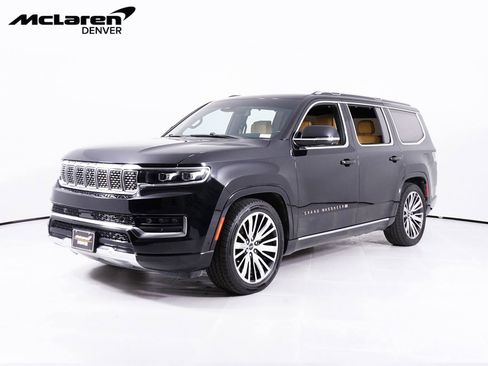 Used 2022 Jeep Grand Wagoneer Series III w/ Rear Seat Video Group 1 image 1