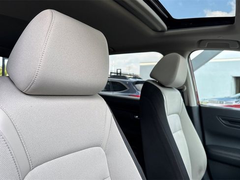 Used 2023 Honda CR-V EX image 22