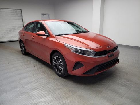 Used 2023 Kia Forte LXS image 13