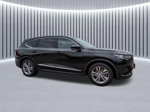Used 2023 Acura MDX SH-AWD image 3