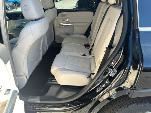 New 2026 Mercedes-Benz GLB 250 image 23