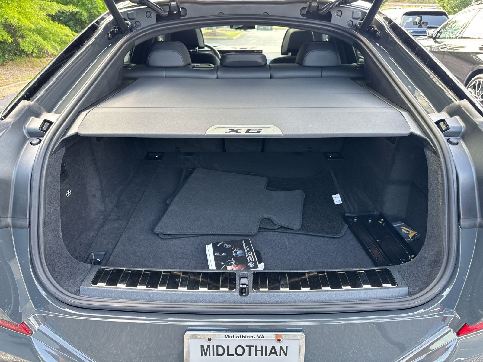New 2027 BMW X6 M60i AWD/4WD image 28