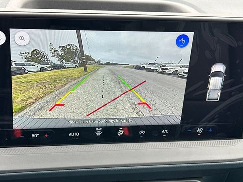 New 2026 Ford Maverick Lobo AWD/4WD image 17