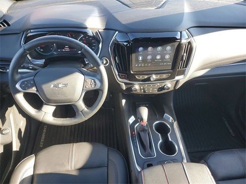 Certified 2023 Chevrolet Traverse RS image 26