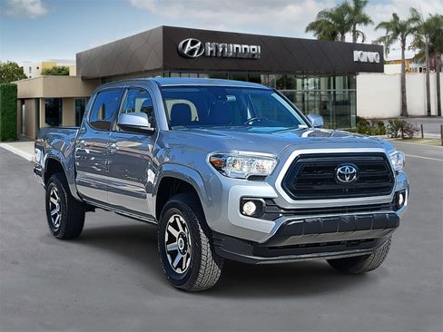 Used 2021 Toyota Tacoma SR5 image 1