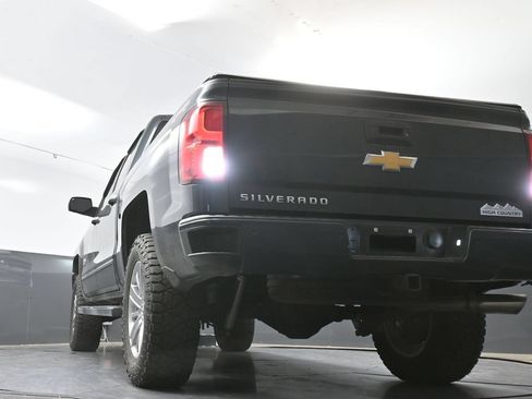 Used 2017 Chevrolet Silverado 1500 High Country AWD/4WD image 31