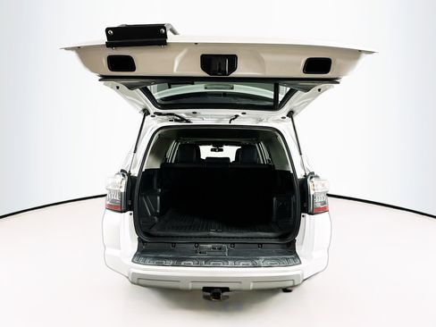 Used 2019 Toyota 4Runner TRD Off-Road Premium image 29