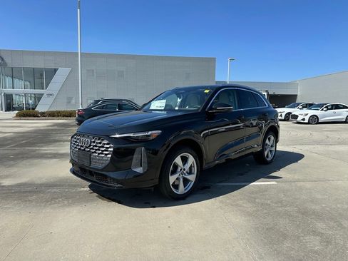 New 2025 Audi Q5 Premium Plus w/ Premium Plus image 1