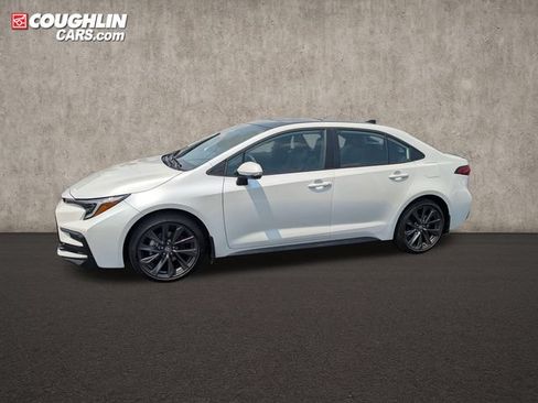 New 2026 Toyota Corolla XSE FWD image 4