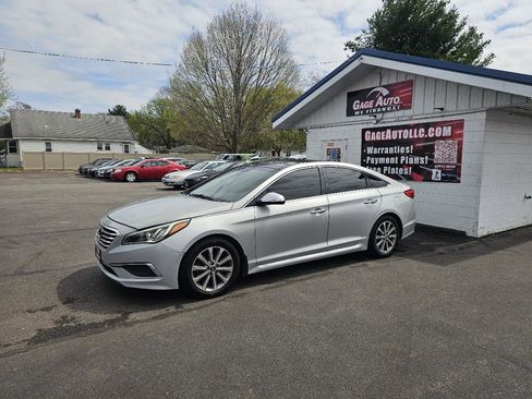 Used 2016 Hyundai Sonata Limited w/ Option Group 04 image 5