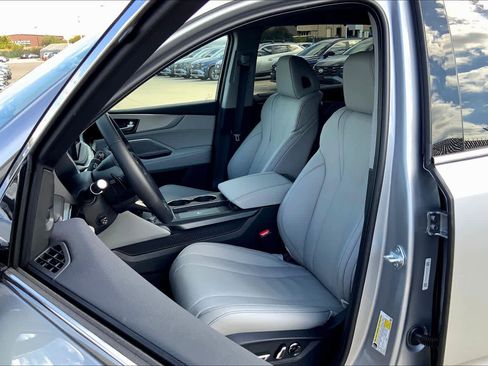 New 2026 Acura MDX FWD w/ Technology Package image 9