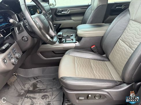 Certified 2025 Chevrolet Silverado 1500 ZR2 w/ Technology Package image 18