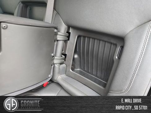 Used 2021 Chevrolet Silverado 1500 LT Trail Boss w/ Convenience Package II image 36