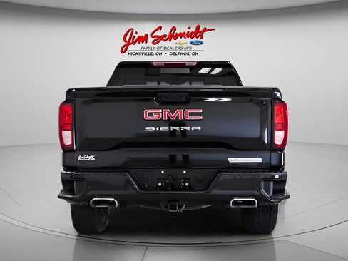 Used 2025 GMC Sierra 1500 Elevation w/ Elevation Premium Package AWD/4WD image 5