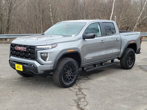 New 2026 GMC Canyon Elevation w/ Convenience Package image 1