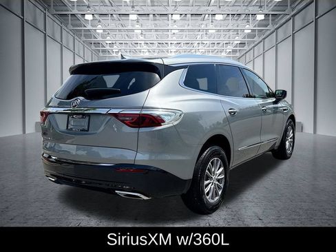 Used 2024 Buick Enclave Premium AWD/4WD image 7