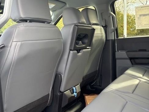 New 2026 Ford F550 XL w/ XL Chrome Package image 11