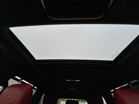 Used 2023 Lexus LX 600 F Sport w/ Accessory Package (Z1) image 31